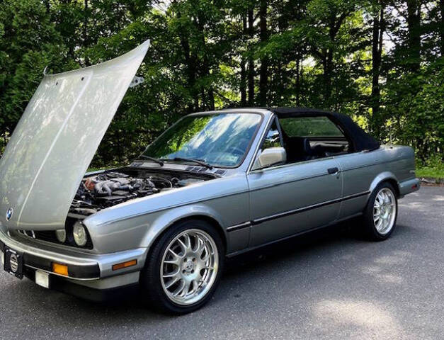 bmw 3 series 1988 WBABB1302J8271288 image bmw 3 series 1988 WBABB1302J8271288 image